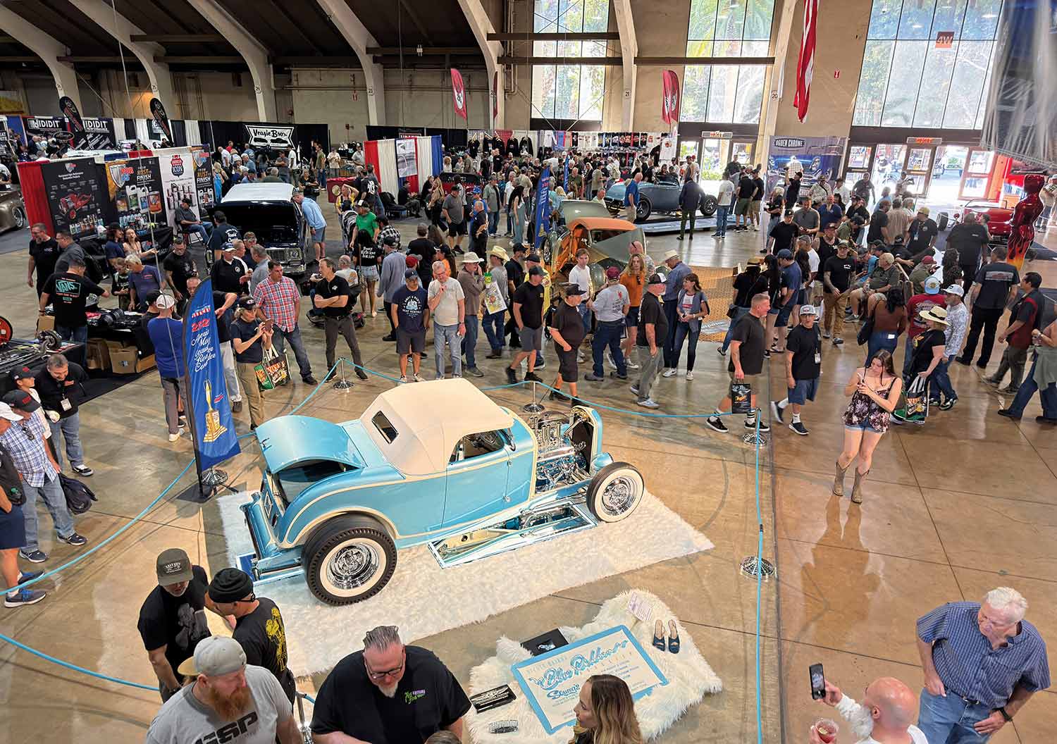 1932 Ford Roadster Custom Hot Rod Indoor Car Show Blue Paint Detailed Chassis Crowd Viewing