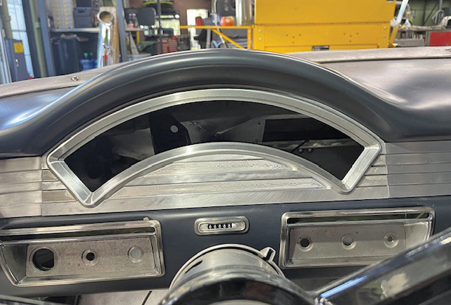 Installed gauge bezel with remote odometer detail.