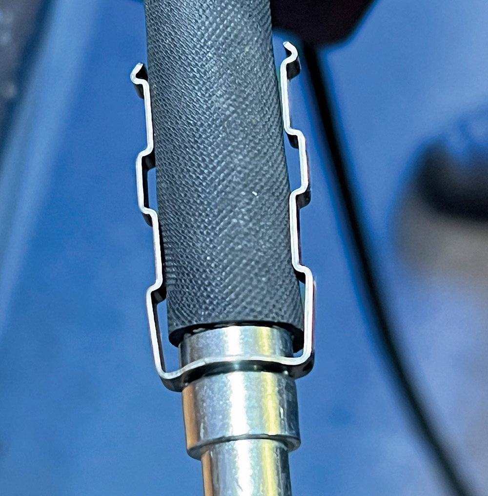 E-Z Clip fitting with metal end cage installed.