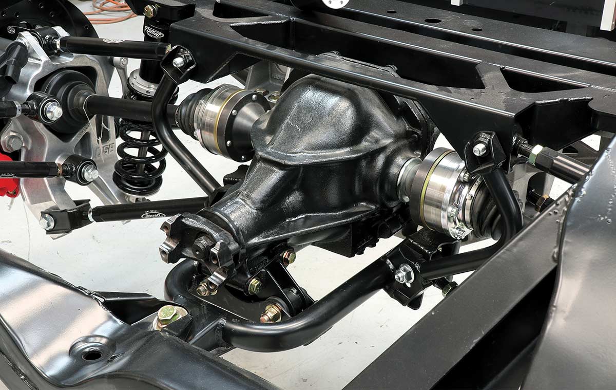 Detroit Speed ZR12 center section installed.