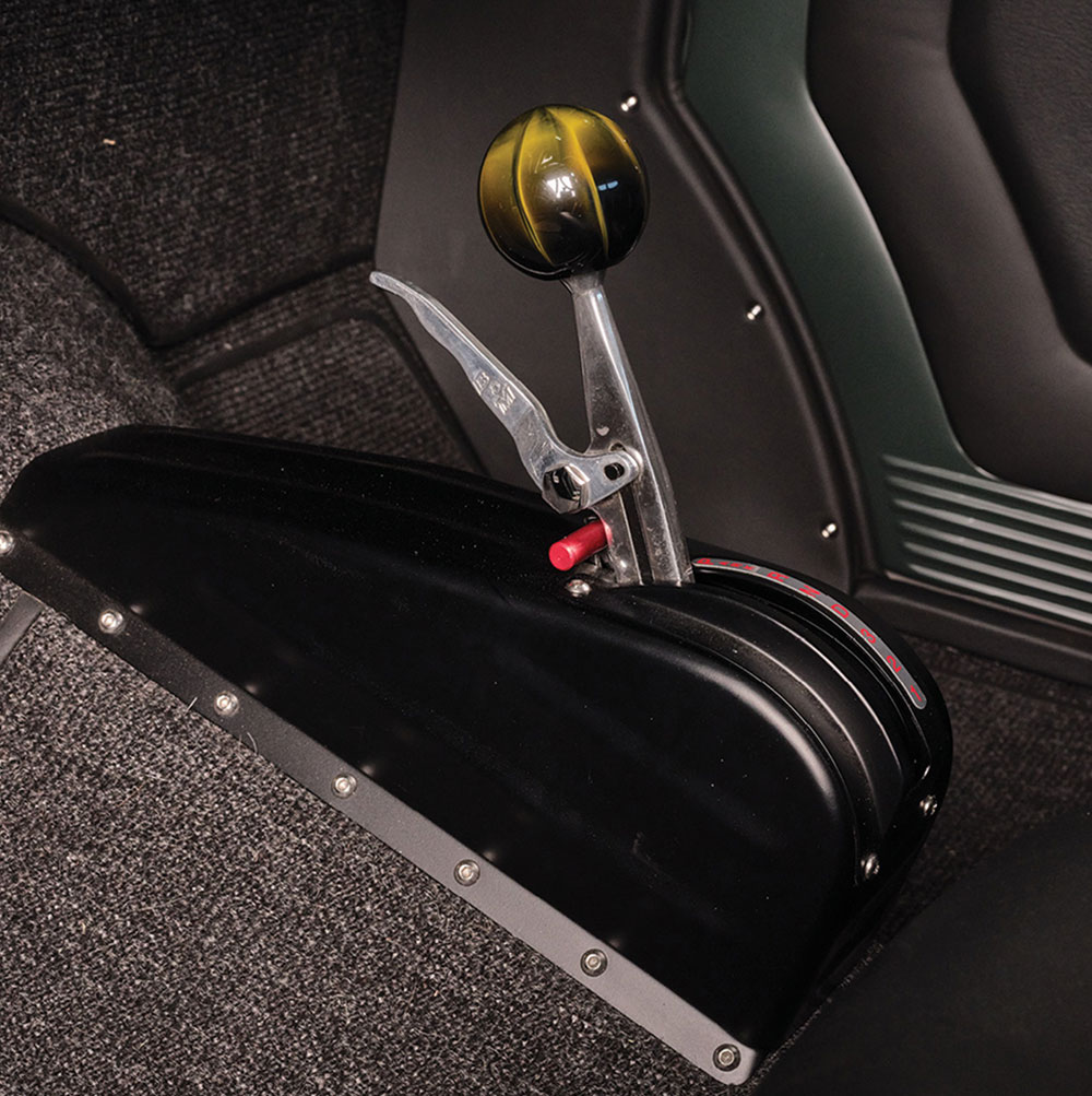 Floor-mounted B&M shifter with custom knob